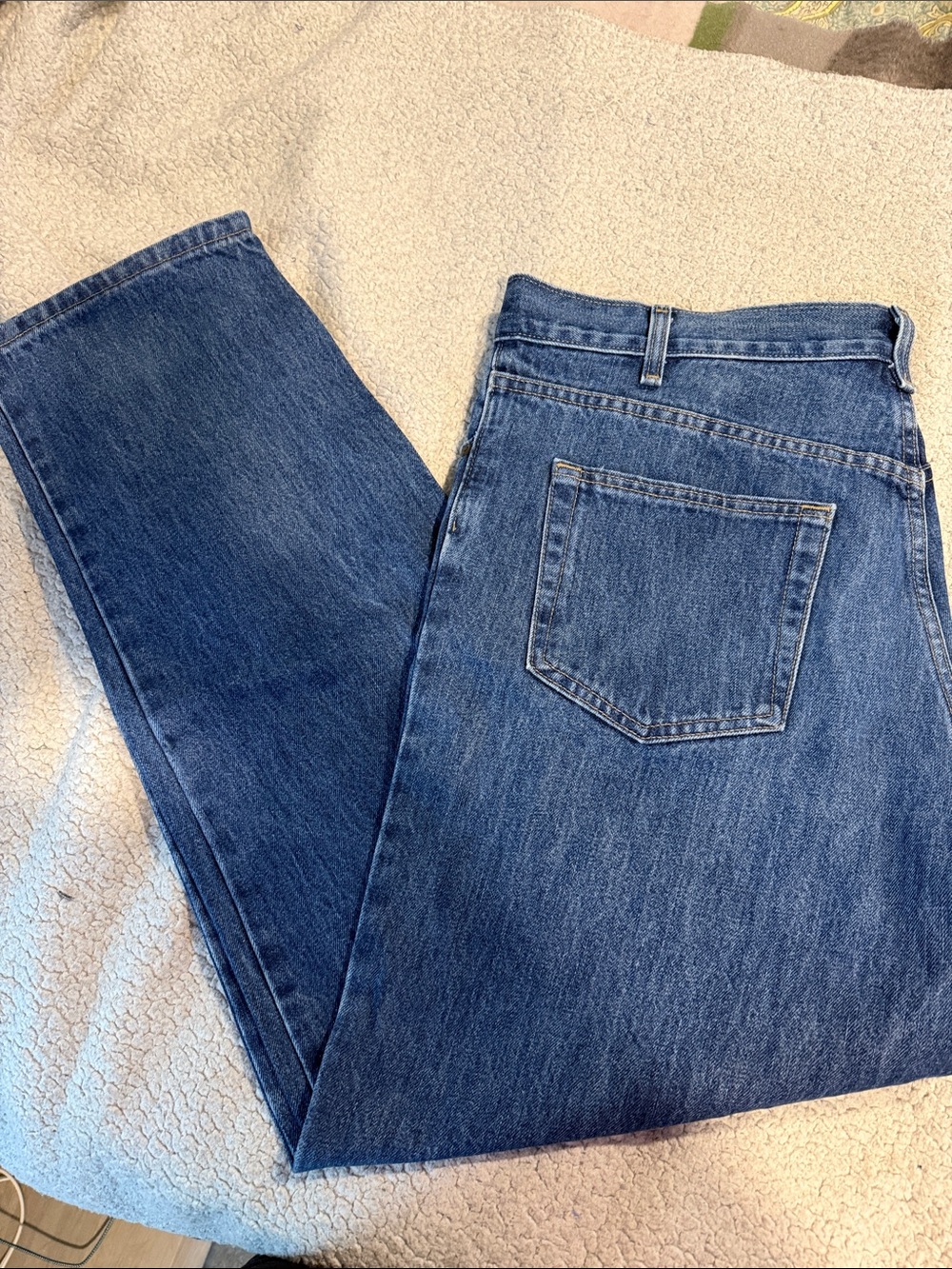 Kirkland Signature Men's Dark Blue Relaxed Jeans Size 36 x 32